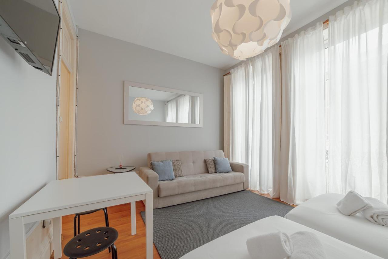 Oporto Guest Moinho De Vento Studios Exterior photo